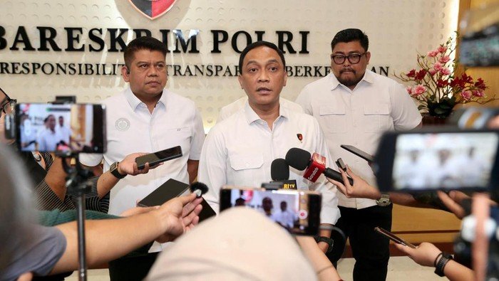 dirtipidnarkoba-bareskrim-polri-brigjen-eko-hadi-santoso-1744614473174_169
